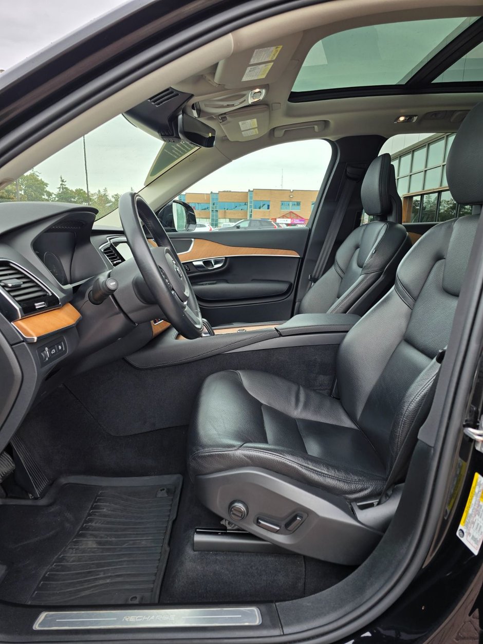 2021 Volvo XC90 INSCRIPTION EXPRESSION-26