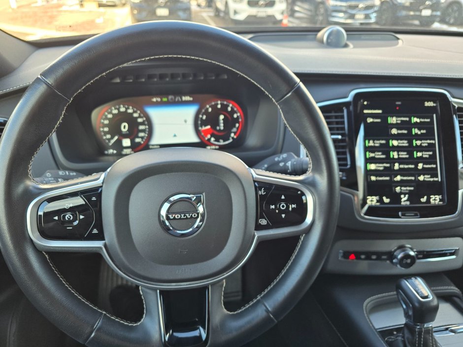 2021 Volvo XC90 R-DESIGN-26