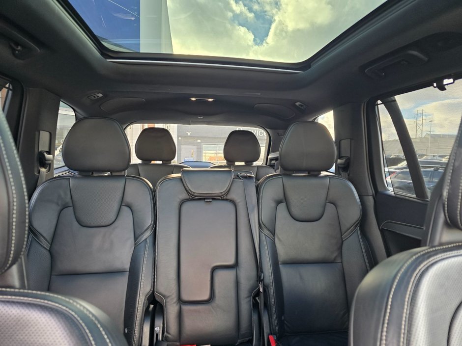 2021 Volvo XC90 R-DESIGN-8