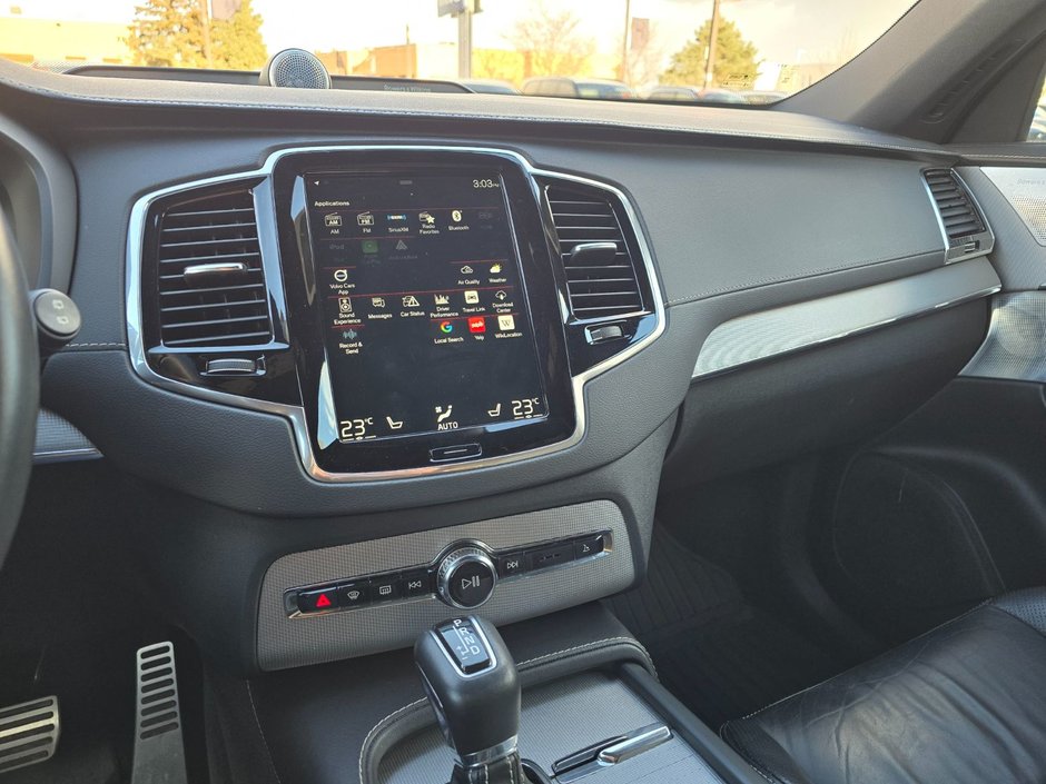 2021 Volvo XC90 R-DESIGN-27