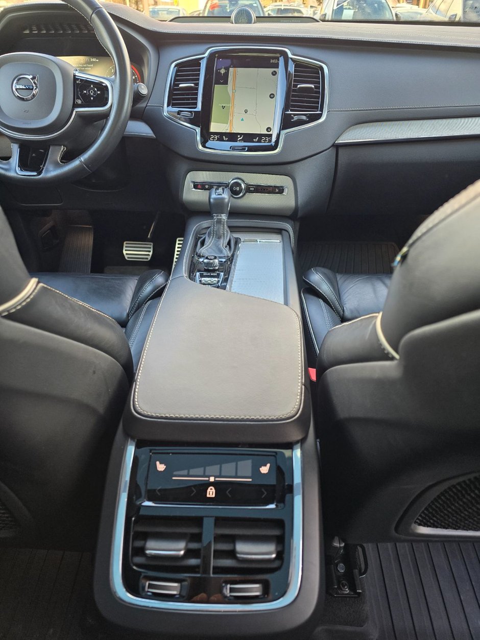 2021 Volvo XC90 R-DESIGN-21