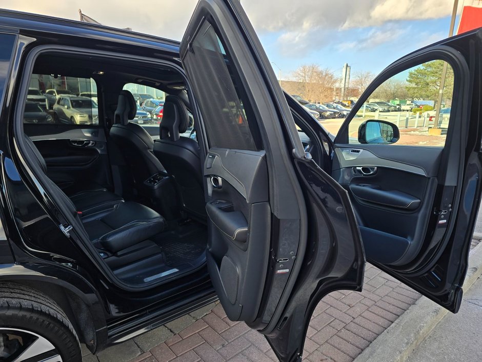 2021 Volvo XC90 R-DESIGN-10