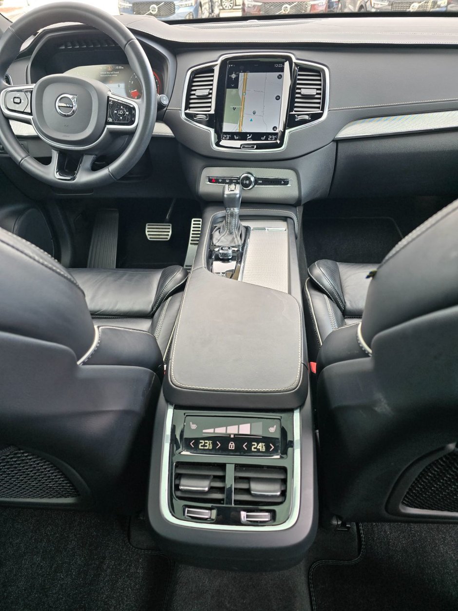 2022 Volvo XC90 R-DESIGN-22