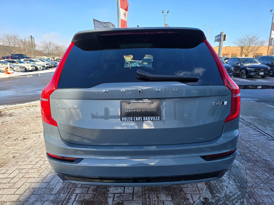 2022 Volvo XC90 R-DESIGN-13