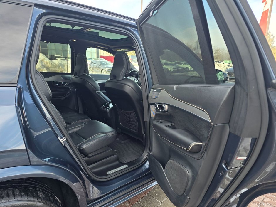 2022 Volvo XC90 R-DESIGN-20