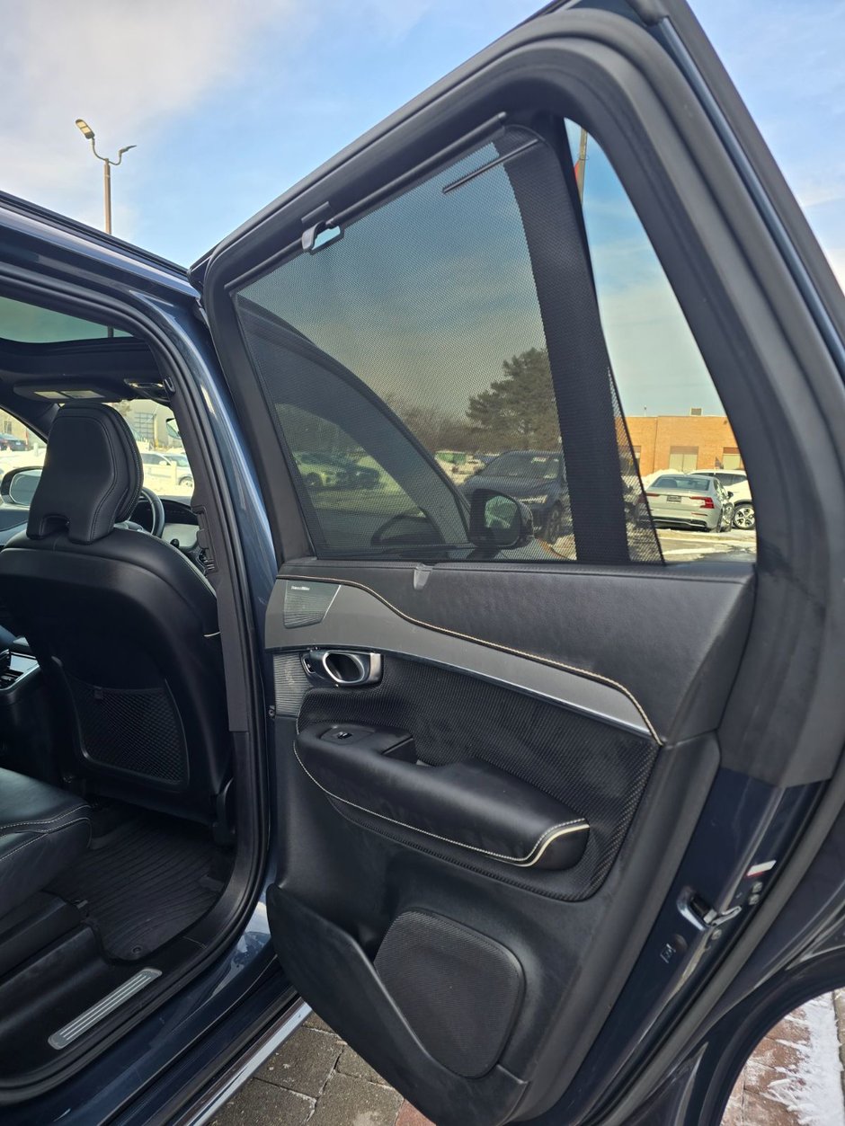 2022 Volvo XC90 R-DESIGN-21