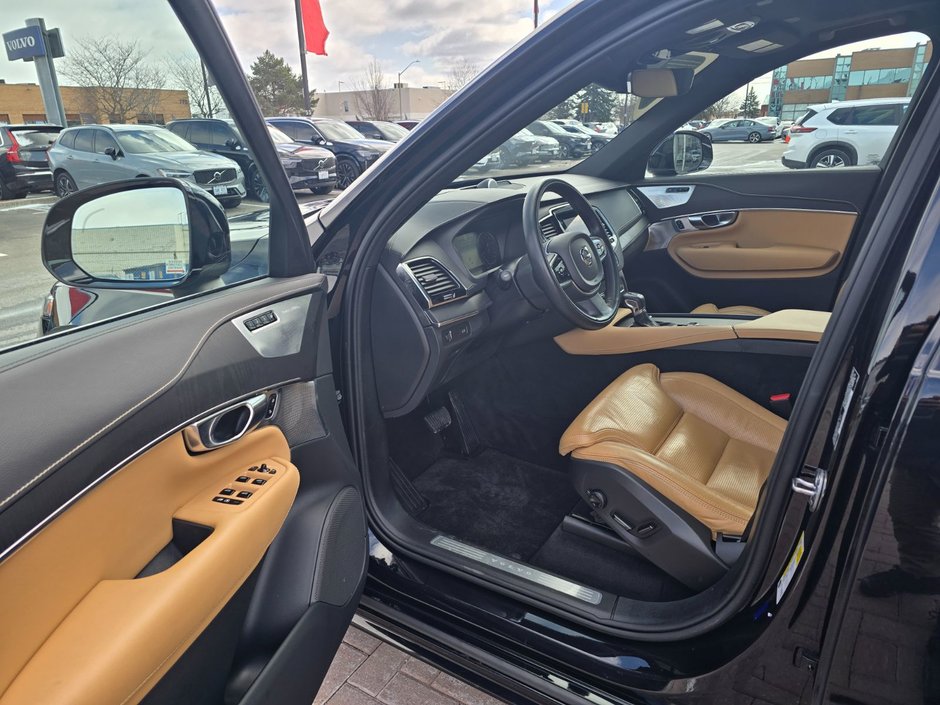 2022 Volvo XC90 INSCRIPTION-12