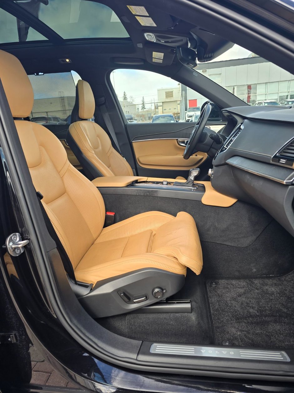 2022 Volvo XC90 INSCRIPTION-24