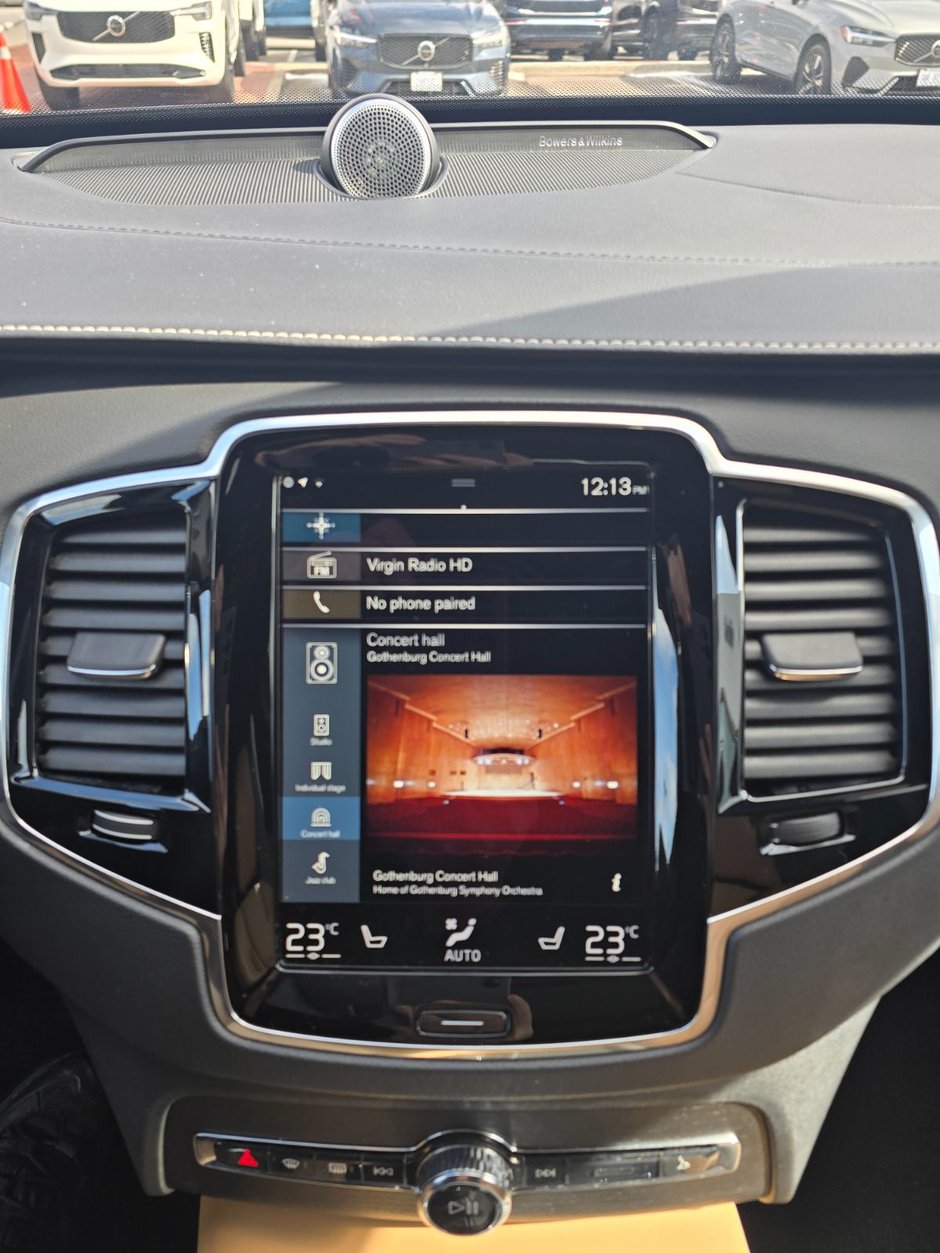 2022 Volvo XC90 INSCRIPTION-29
