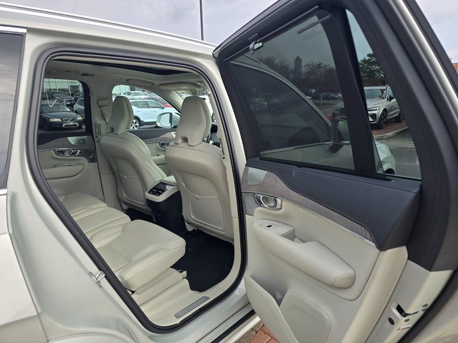 2022 Volvo XC90 INSCRIPTION-18