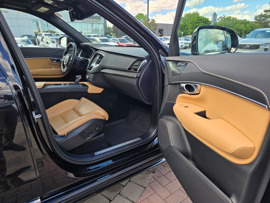 2022 Volvo XC90 INSCRIPTION-22