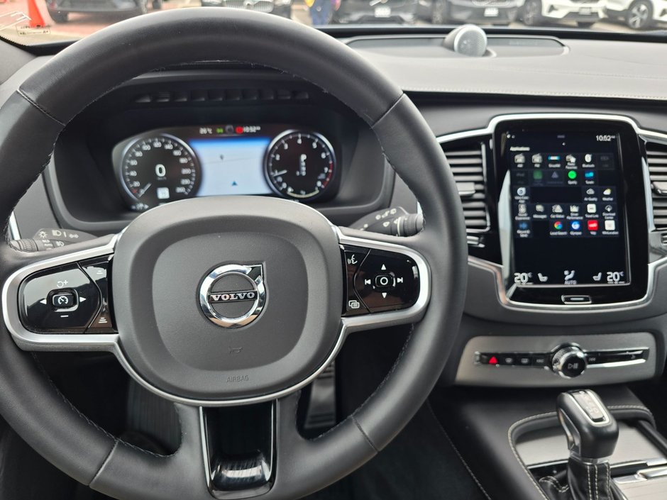 2022 Volvo XC90 R-DESIGN-29