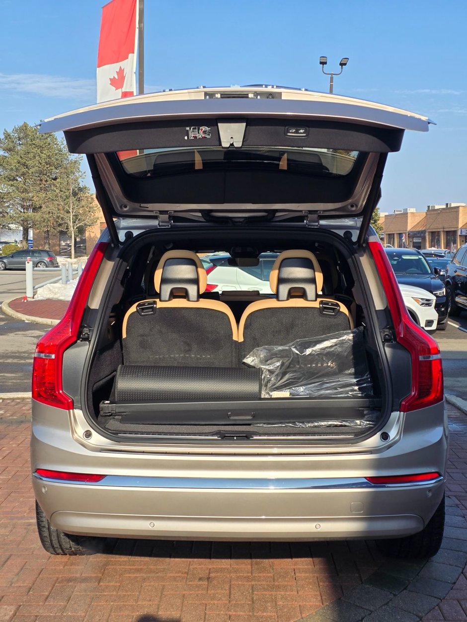 2023 Volvo XC90 ULTIMATE BRIGHT THEME-14