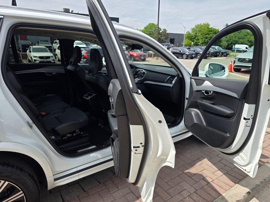 2023 Volvo XC90 CORE-10