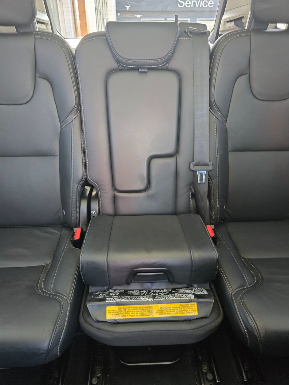 2023 Volvo XC90 ULTIMATE BRIGHT THEME-26