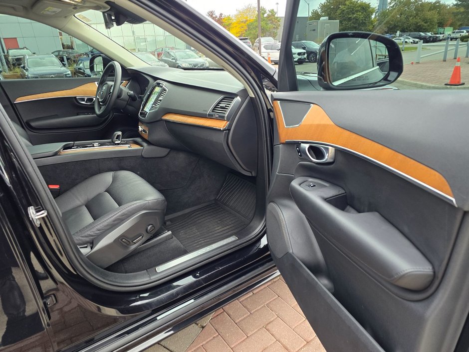 2024 Volvo XC90 CORE BRIGHT THEME-22