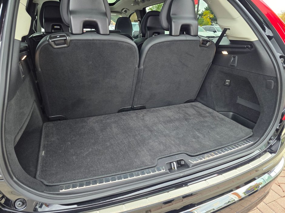 2024 Volvo XC90 CORE BRIGHT THEME-15