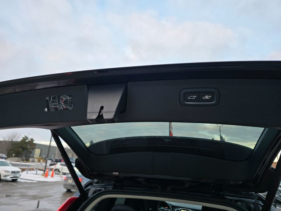 2024 Volvo XC90 PLUS BRIGHT THEME-16