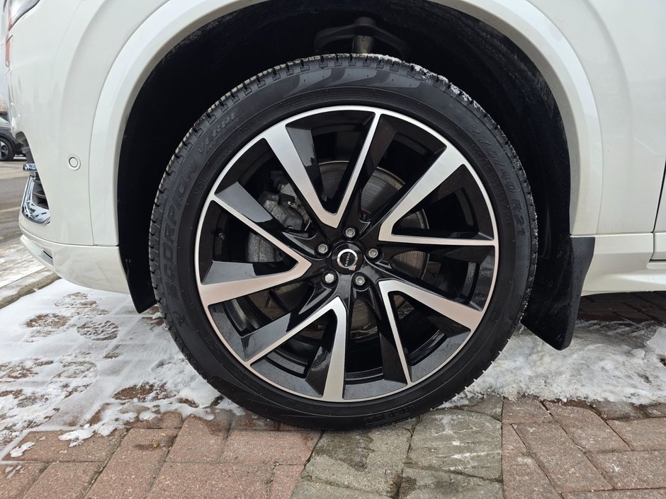 2024 Volvo XC90 PLUS BRIGHT THEME-7