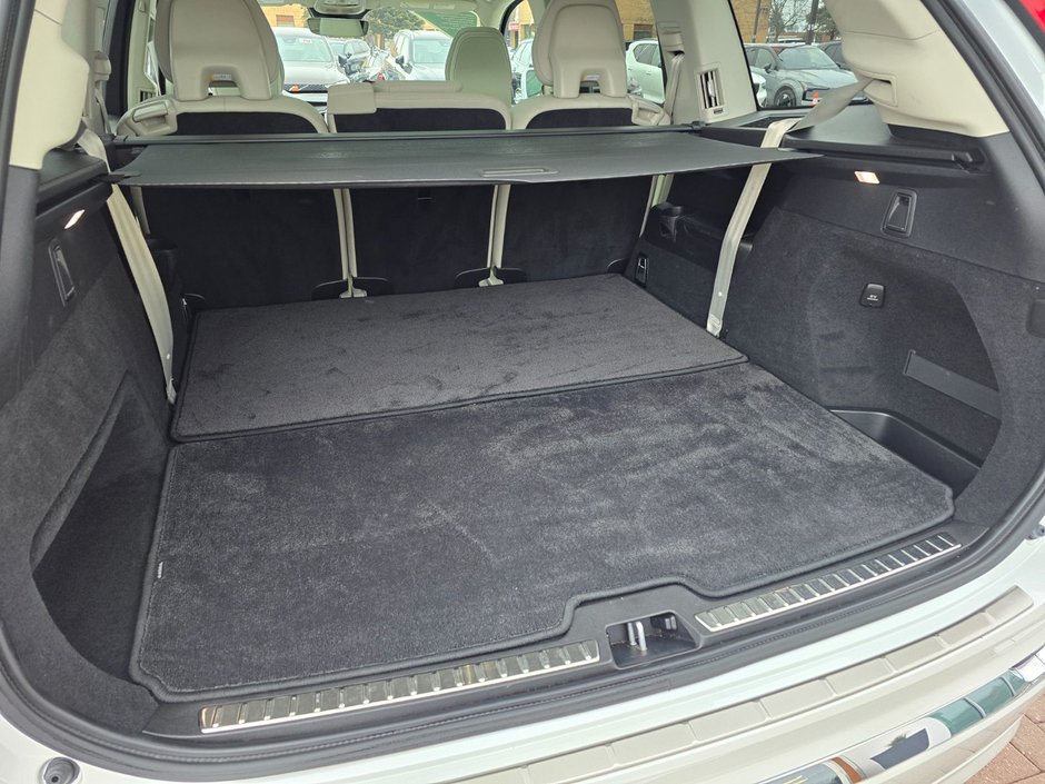 2024 Volvo XC90 PLUS BRIGHT THEME-18