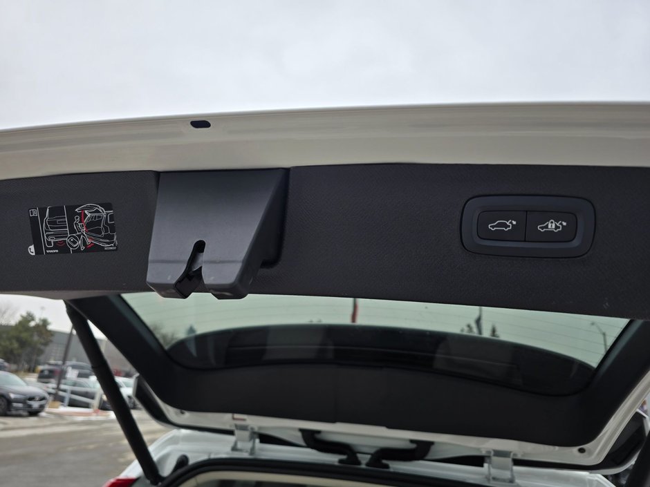 2024 Volvo XC90 PLUS BRIGHT THEME-19