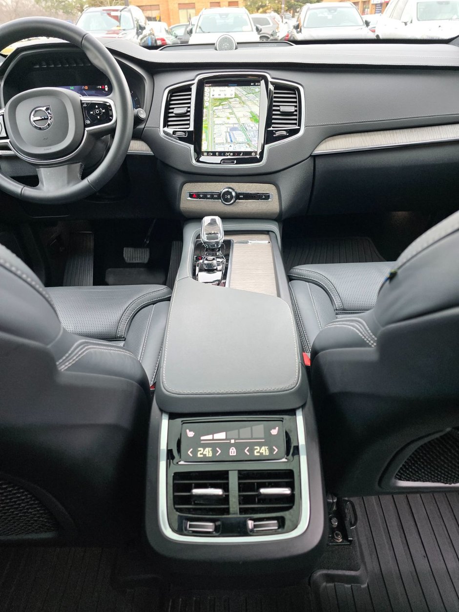 2024 Volvo XC90 ULTIMATE BRIGHT THEME-26