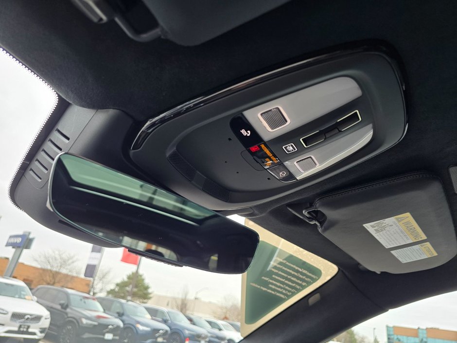 2024 Volvo XC90 ULTIMATE BRIGHT THEME-31