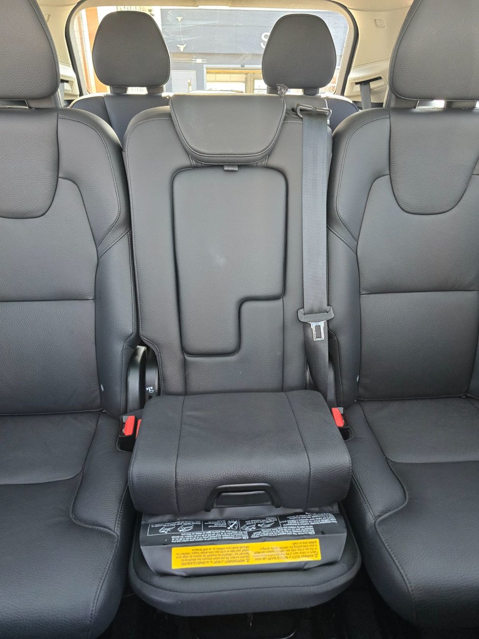 2024 Volvo XC90 PLUS BRIGHT THEME-23