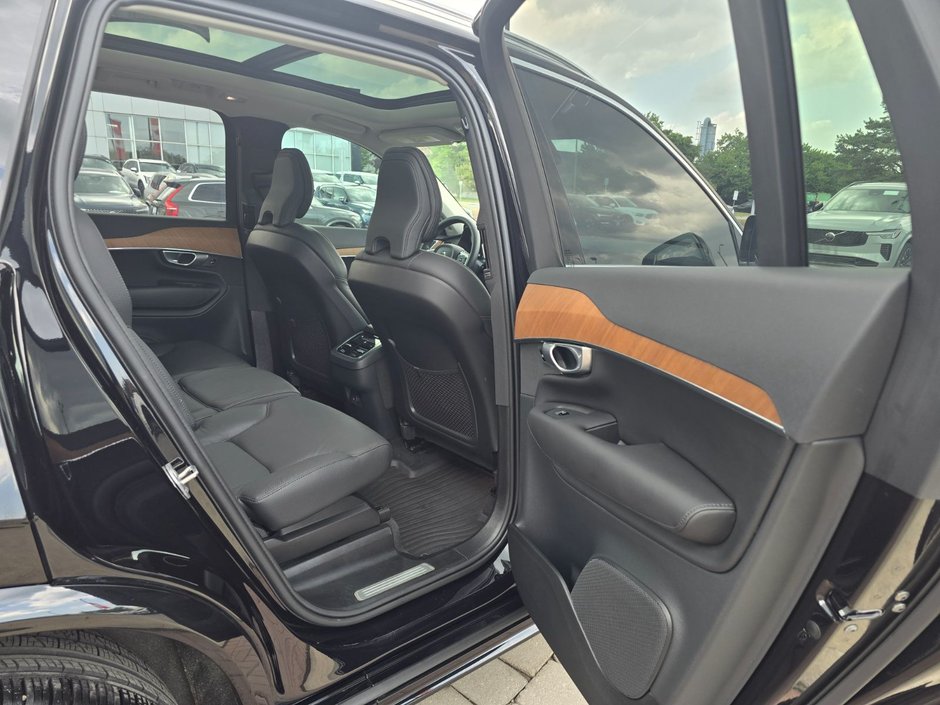 2024 Volvo XC90 PLUS BRIGHT THEME-17