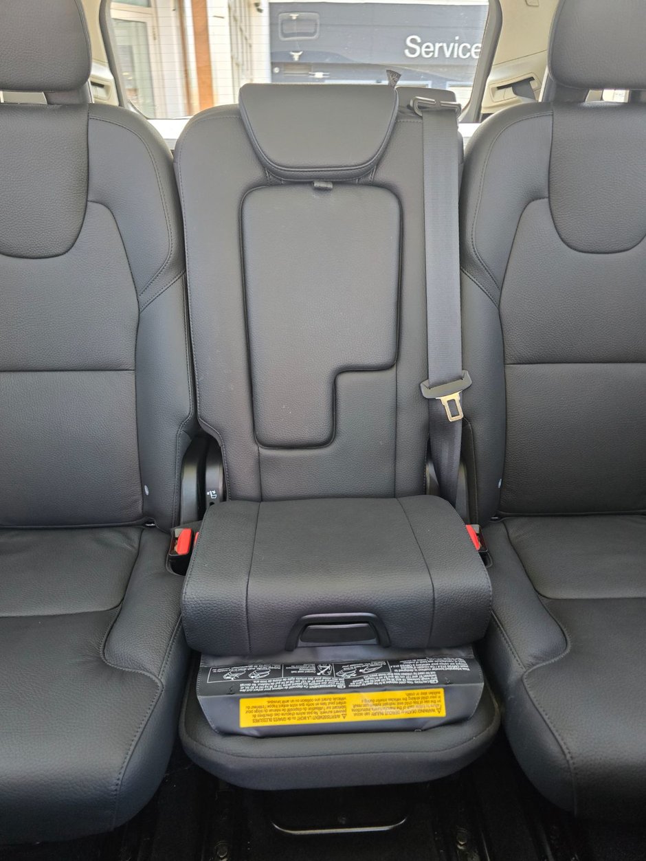 2024 Volvo XC90 PLUS BRIGHT THEME-24