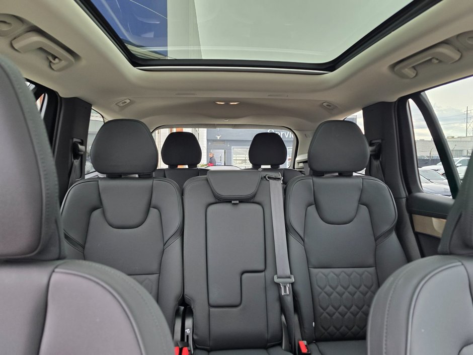 2025 Volvo XC90 CORE BRIGHT THEME-8