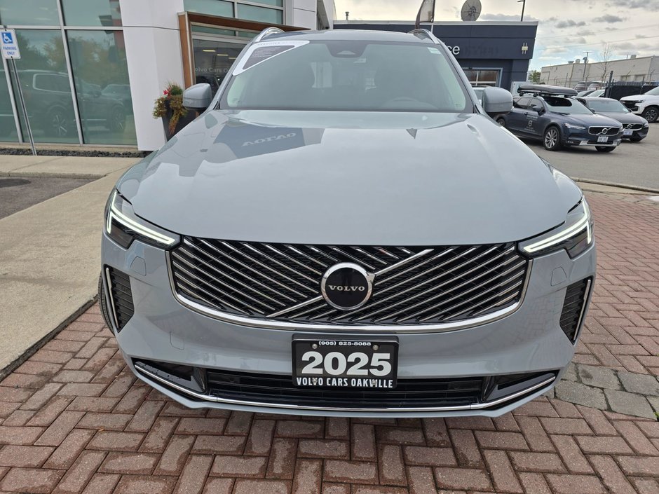 2025 Volvo XC90 CORE BRIGHT THEME-3