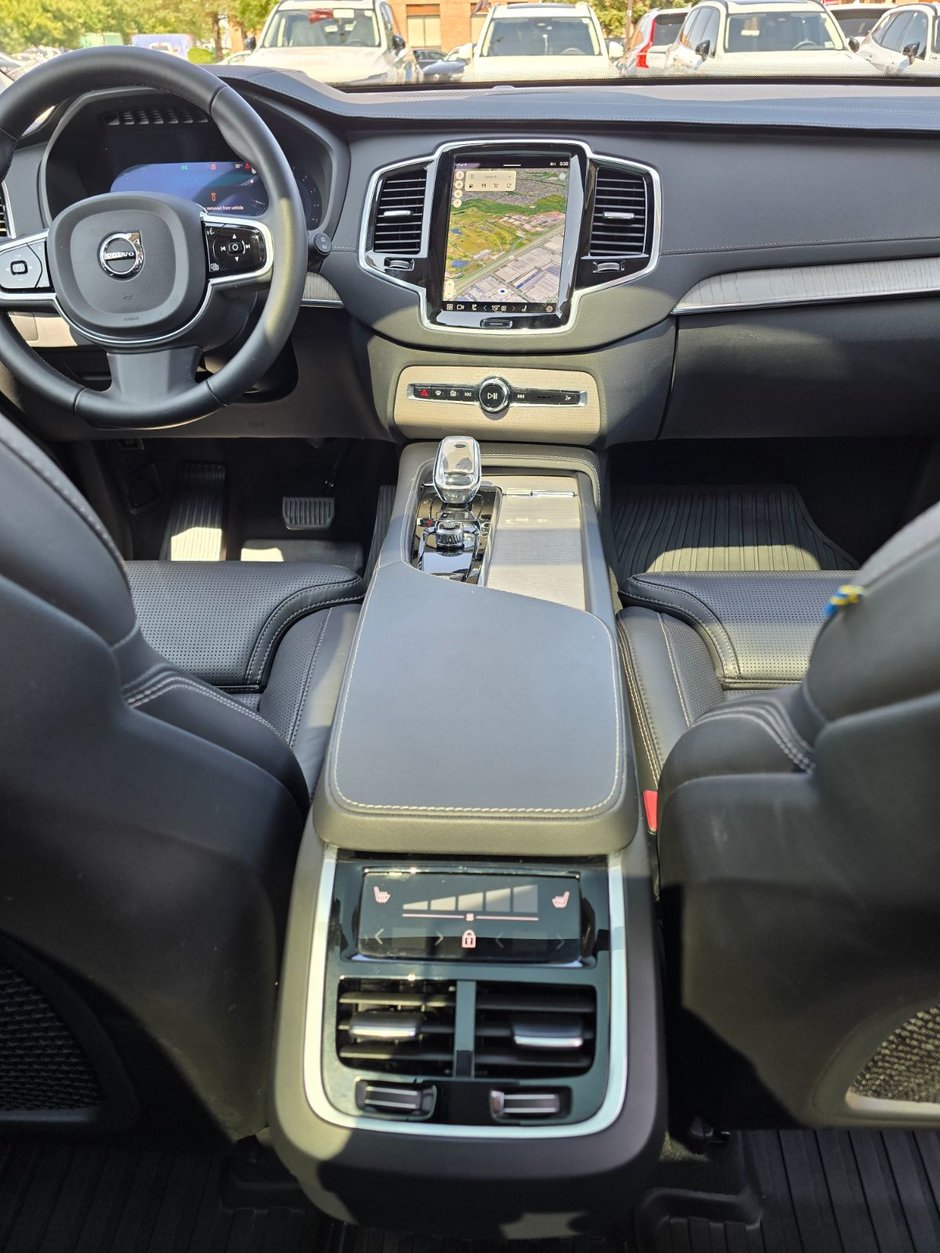 2025 Volvo XC90 ULTRA BRIGHT THEME-22