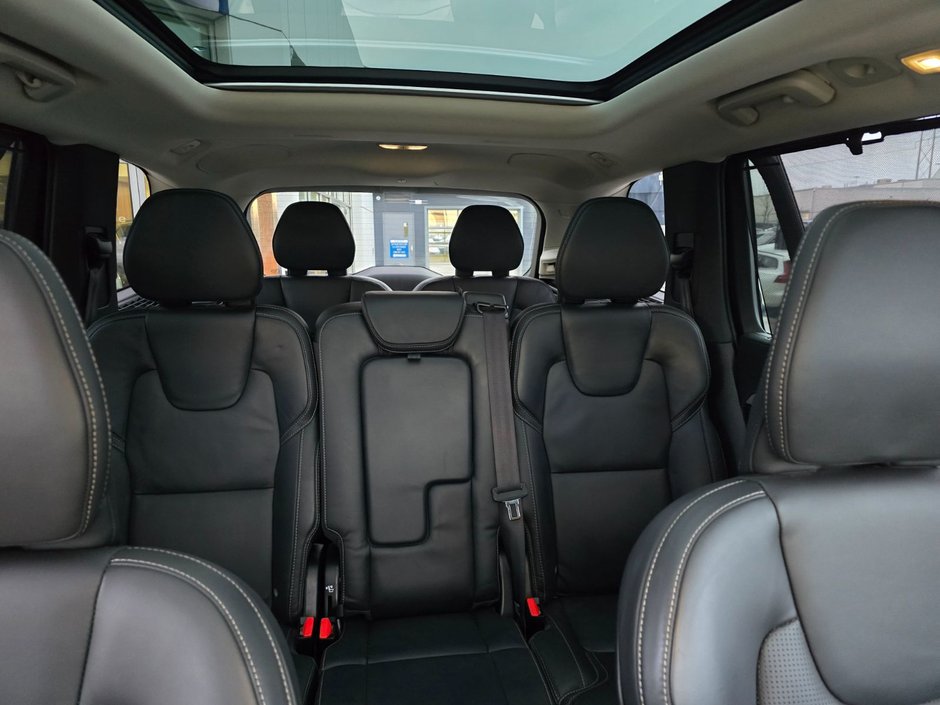 2025 Volvo XC90 ULTRA BRIGHT THEME-8