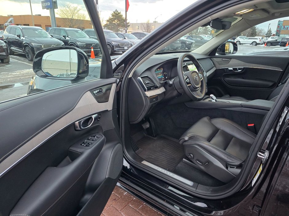 2025 Volvo XC90 ULTRA BRIGHT THEME-12