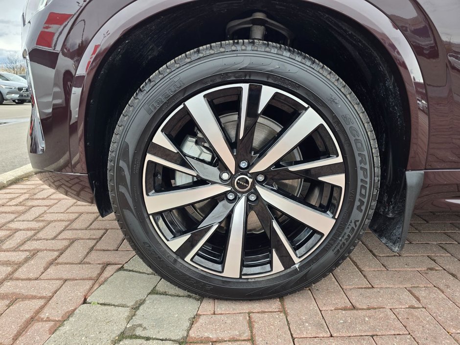 2025 Volvo XC90 CORE BRIGHT THEME-7