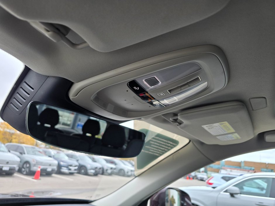 2025 Volvo XC90 CORE BRIGHT THEME-25