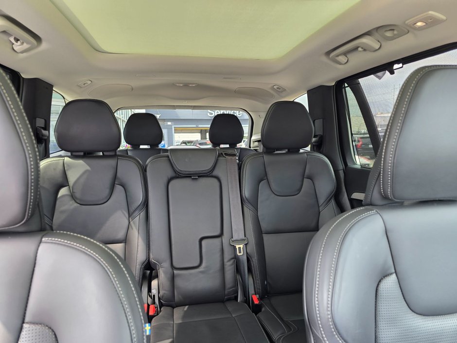 2025 Volvo XC90 ULTRA BRIGHT THEME-8