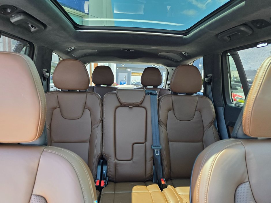2025 Volvo XC90 ULTRA BRIGHT THEME-6