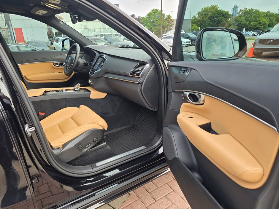 2025 Volvo XC90 ULTRA BRIGHT THEME-24