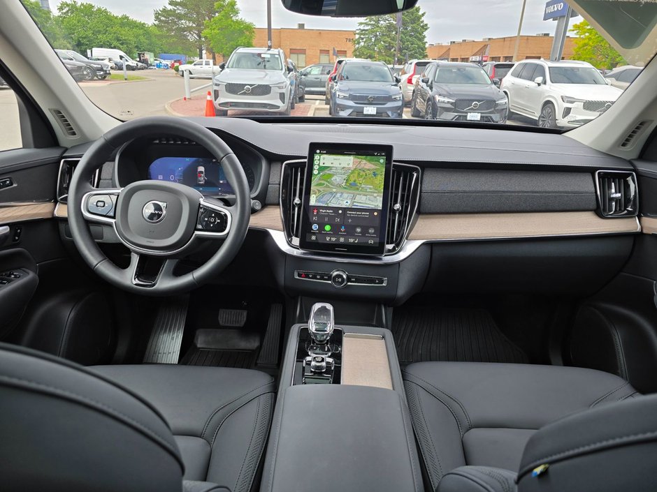 2026 Volvo XC90 PLUS DARK THEME-4