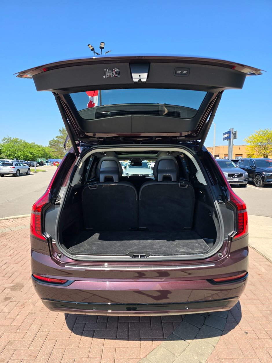 2026 Volvo XC90 ULTRA DARK THEME-15