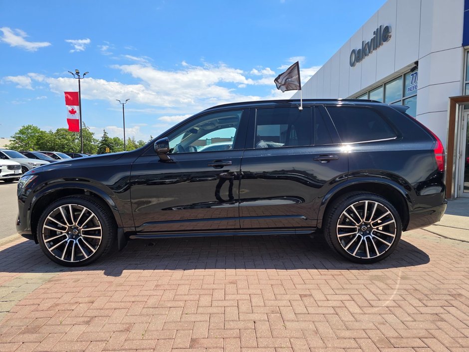 2026 Volvo XC90 PLUS DARK THEME-9