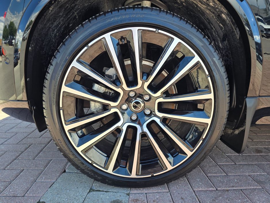 2026 Volvo XC90 PLUS DARK THEME-7