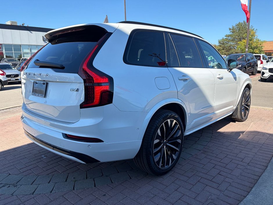 2026 Volvo XC90 PLUS DARK THEME-14