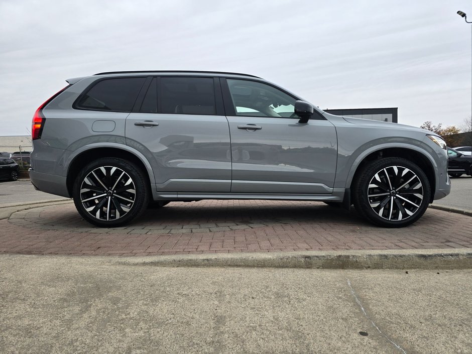 2026 Volvo XC90 ULTRA DARK THEME-15