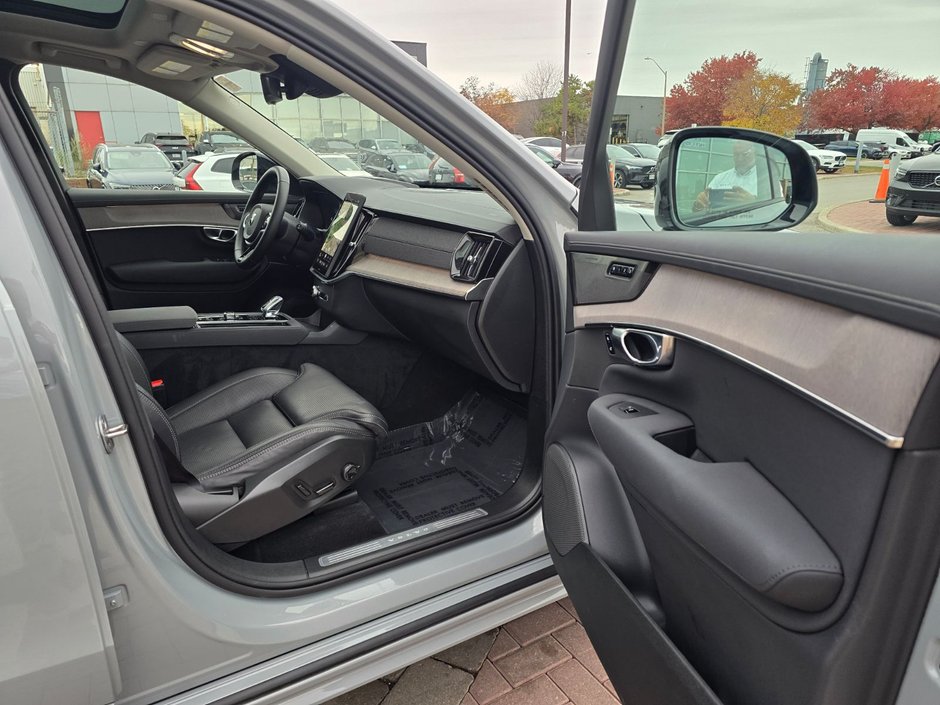 2026 Volvo XC90 ULTRA DARK THEME-23