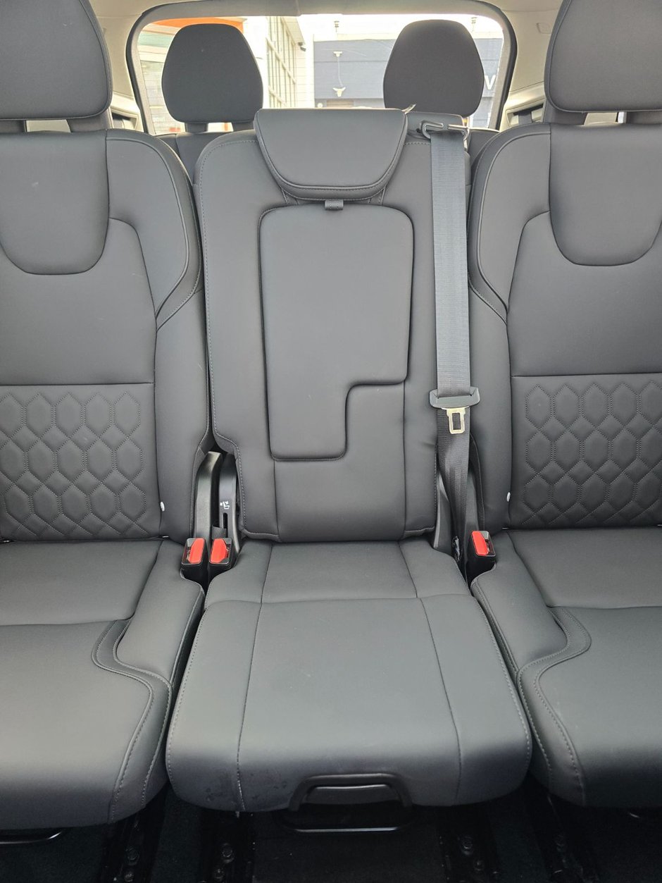 2026 Volvo XC90 PLUS BRIGHT THEME-25