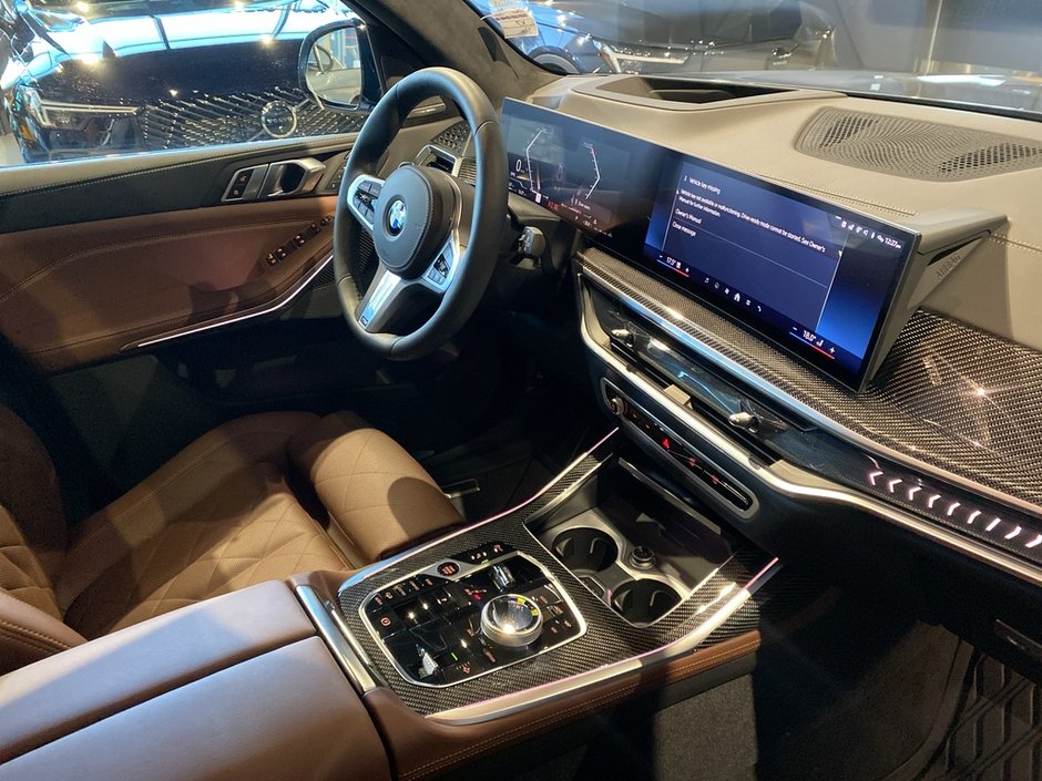 2026 BMW X7 xDrive40i-24