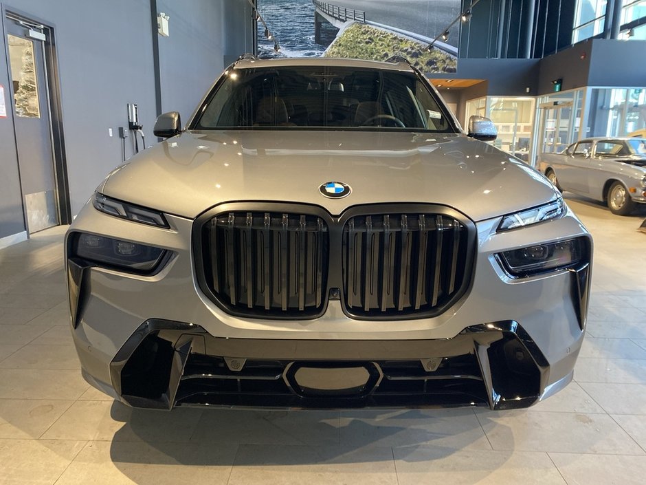 2026 BMW X7 xDrive40i-7